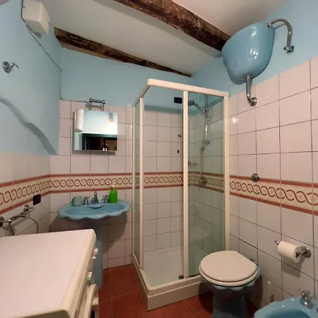 Sardinian Gallery Bonaria Боса